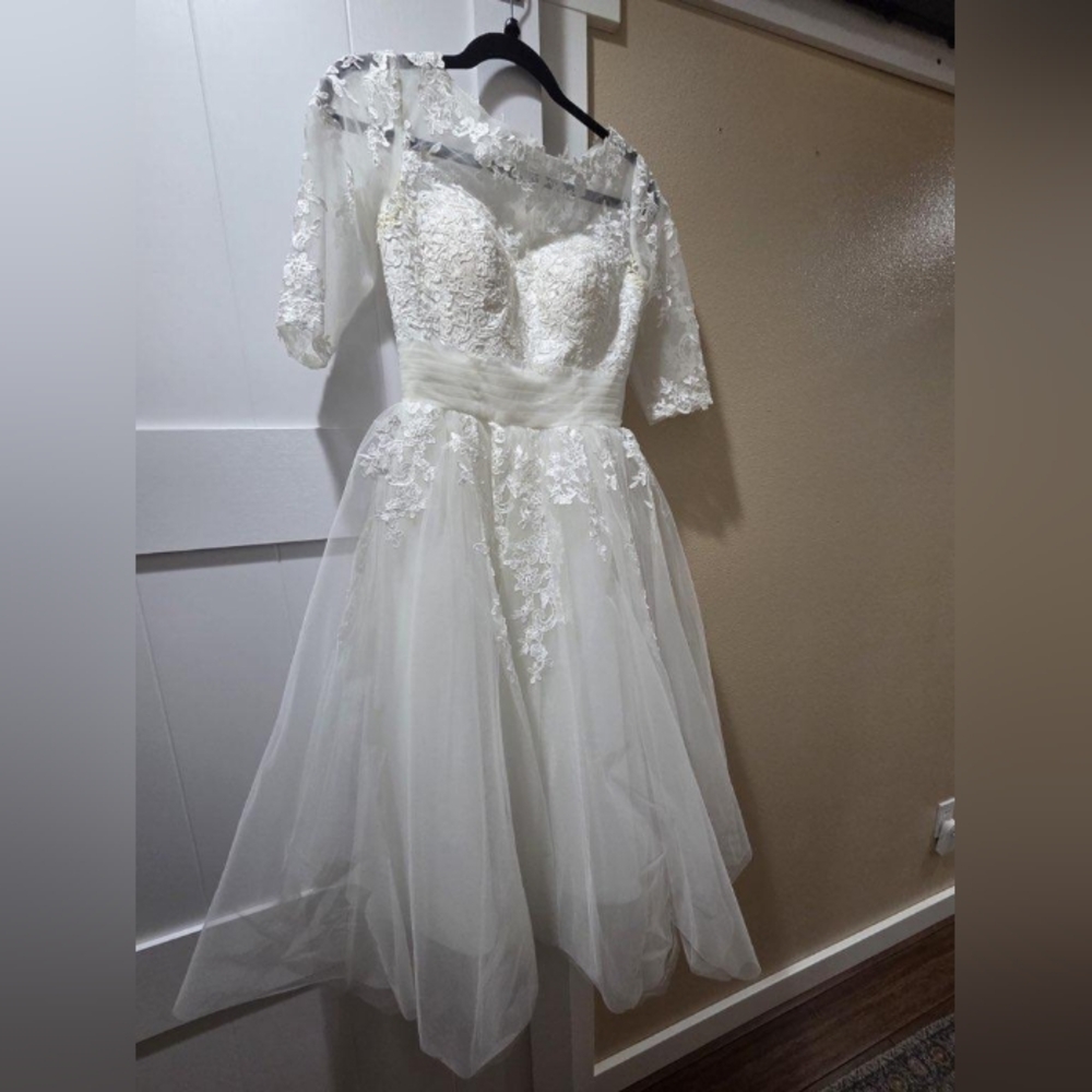 Elegant White Lace Dress